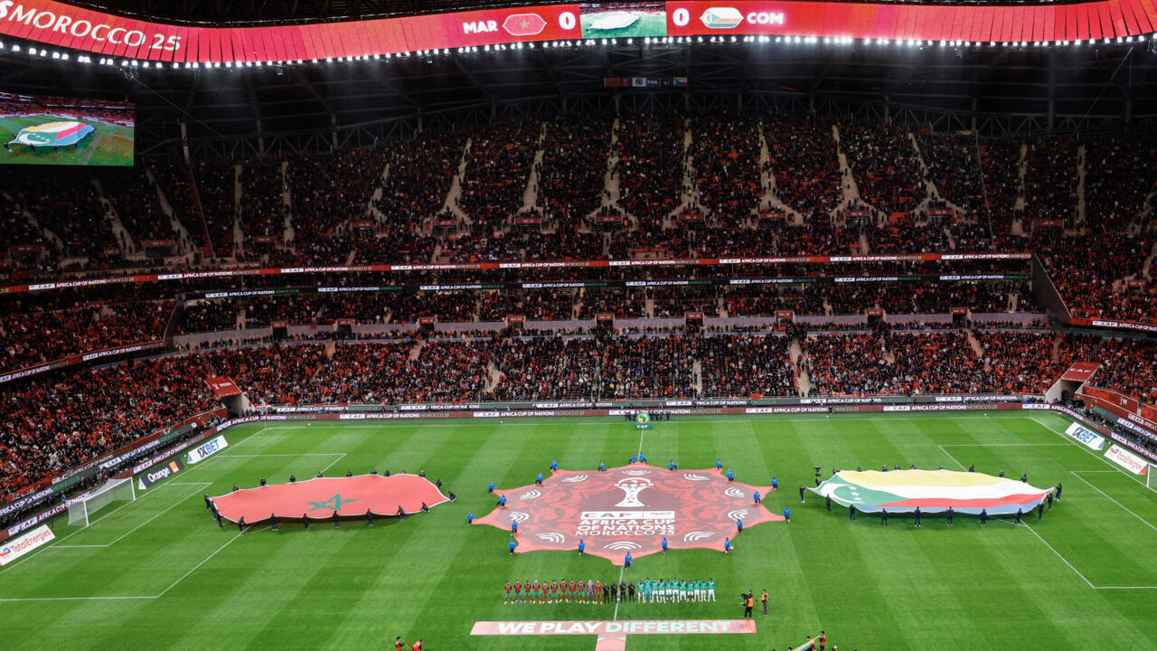 كأس الأمم الأفريقية 2025: الأمطار تختبر ملاعب المغرب والتكنولوجيا تحسم رهان الجودة