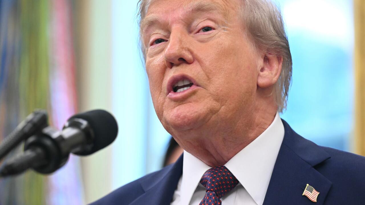 Trump dismisses health rumors as 'fake news'