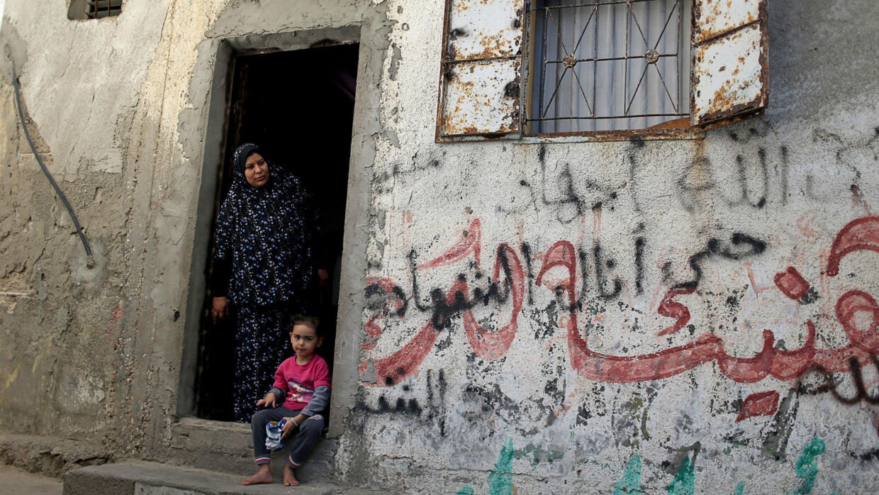 Israel Shores Up West Bank And Gaza Troops Protests Turn Violent