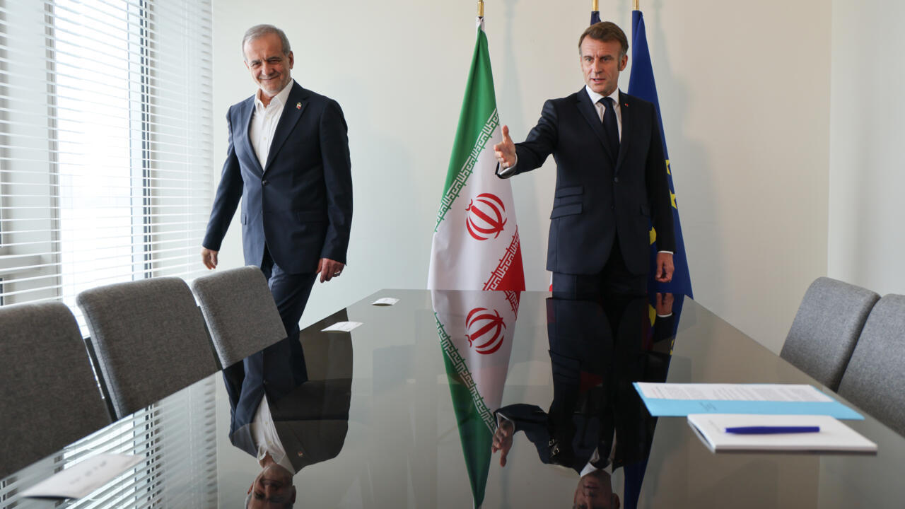 بدء العد العكسي لإعادة فرض العقوبات على إيران على خلفية برنامجها النووي