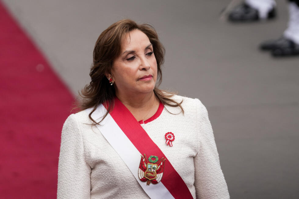 La presidenta de Perú, Dina Boluarte, llega al Congreso para pronunciar su último discurso anual a la nación, en Lima, Perú, el 28 de julio de 2025.
