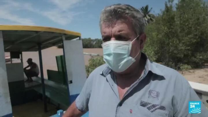 Climate change: The Brazil resort town disappearing into the sea