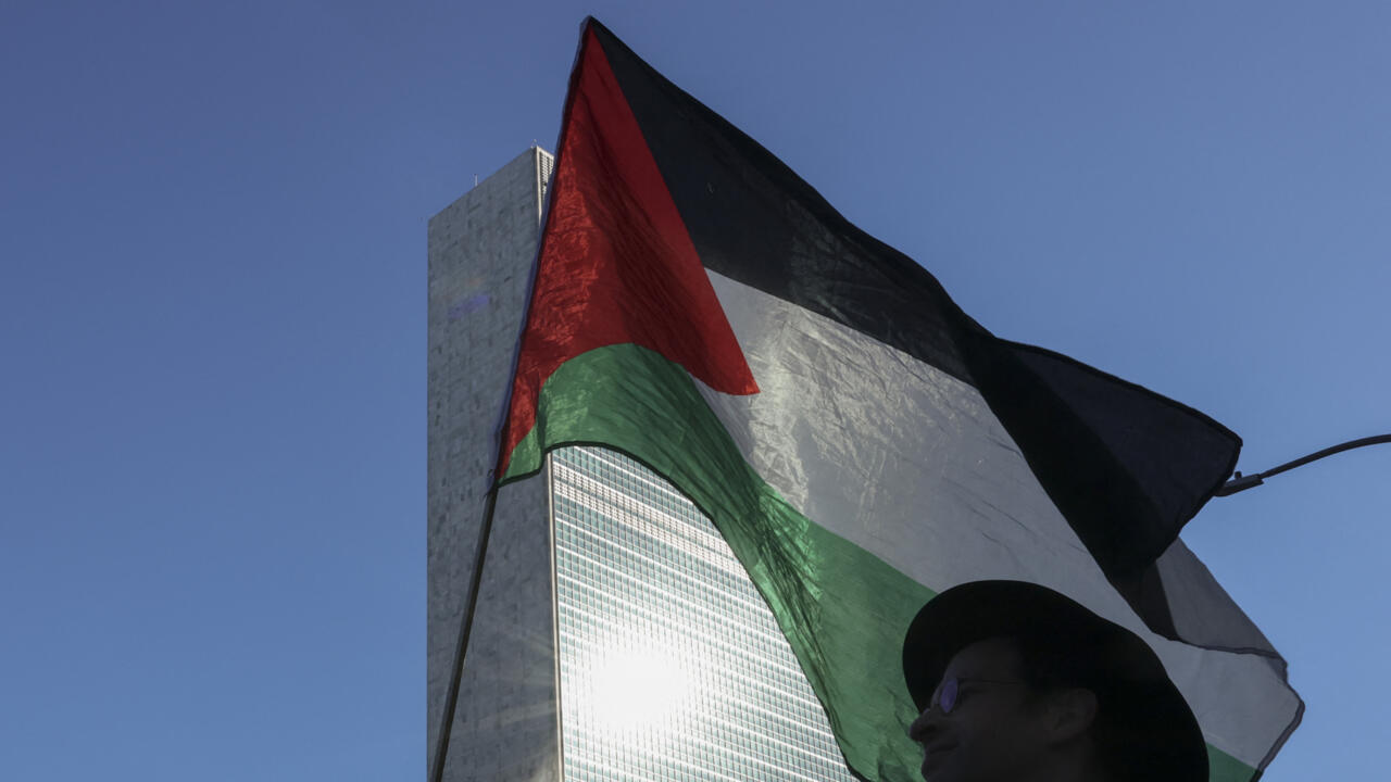 ما آثار الاعتراف المتزايد بدولة فلسطينية وكيف سينعكس على إسرائيل والفلسطينيين؟