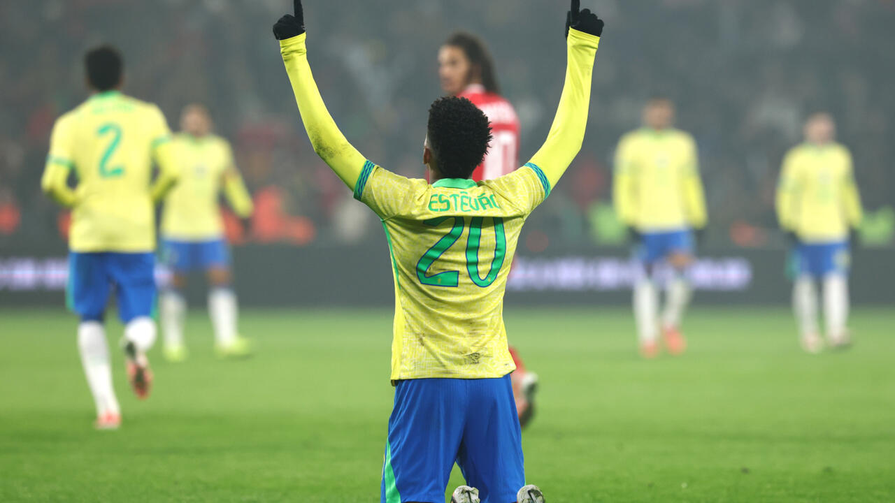 إستيفاو يجنّب البرازيل الخسارة أمام تونس