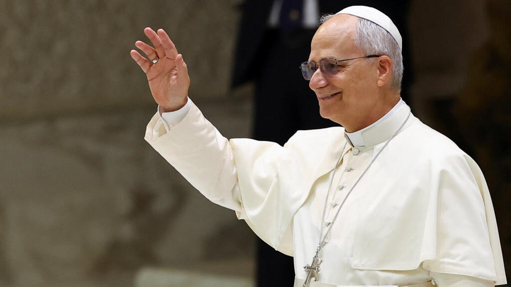 Église catholique : le pape Léon XIV exclut toute réforme sur les femmes et les fidèles LGBT+