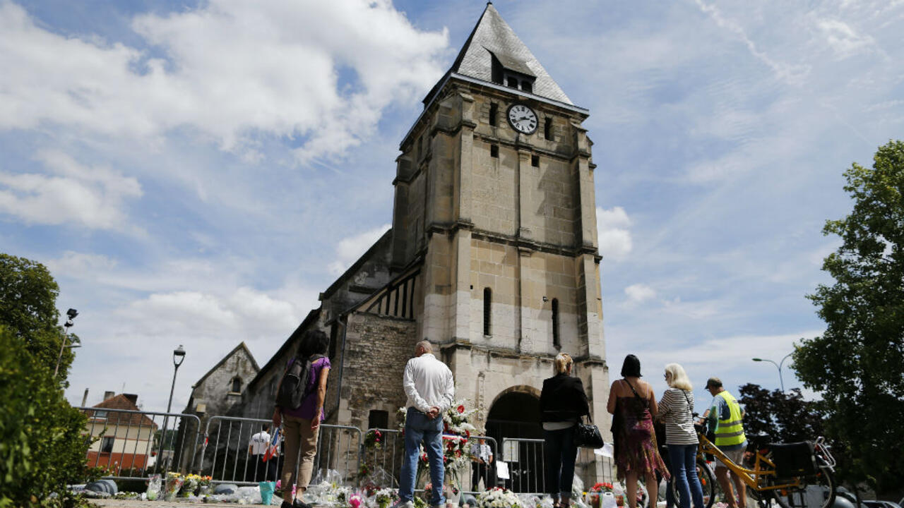 Deux mois après l'attentat, l’église de SaintÉtienneduRouvray rouvre