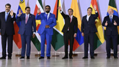 El presidente de Venezuela, Nicolás Maduro, el presidente de Surinam, Chan Santokhi, el presidente de Guyana, Irfaan Ali, el presidente de Colombia, Gustavo Petro, el presidente de Bolivia, Luis Arce, y el presidente de Brasil, Luiz Inácio Lula da Silva.