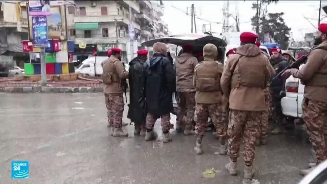 الحياة تعود لمدينة حلب السورية بعد اشتباكات.. وحي الشيخ مقصود مازال مغلقا