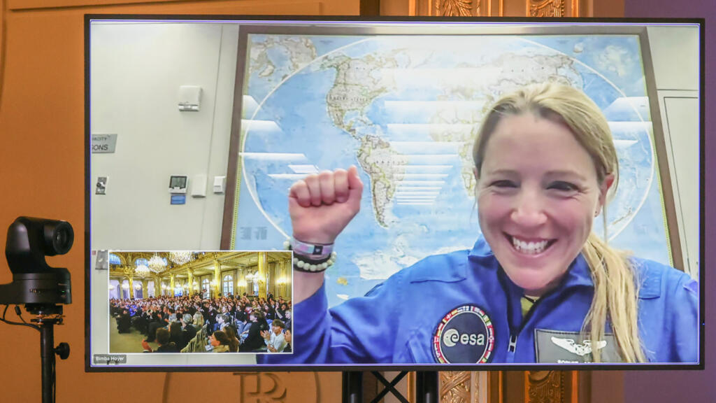 Pourquoi le départ pour l'ISS de l'astronaute française Sophie Adenot est-il décalé ?