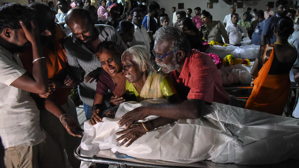 Massive crowd, chaos preceded deadly India rally stampede