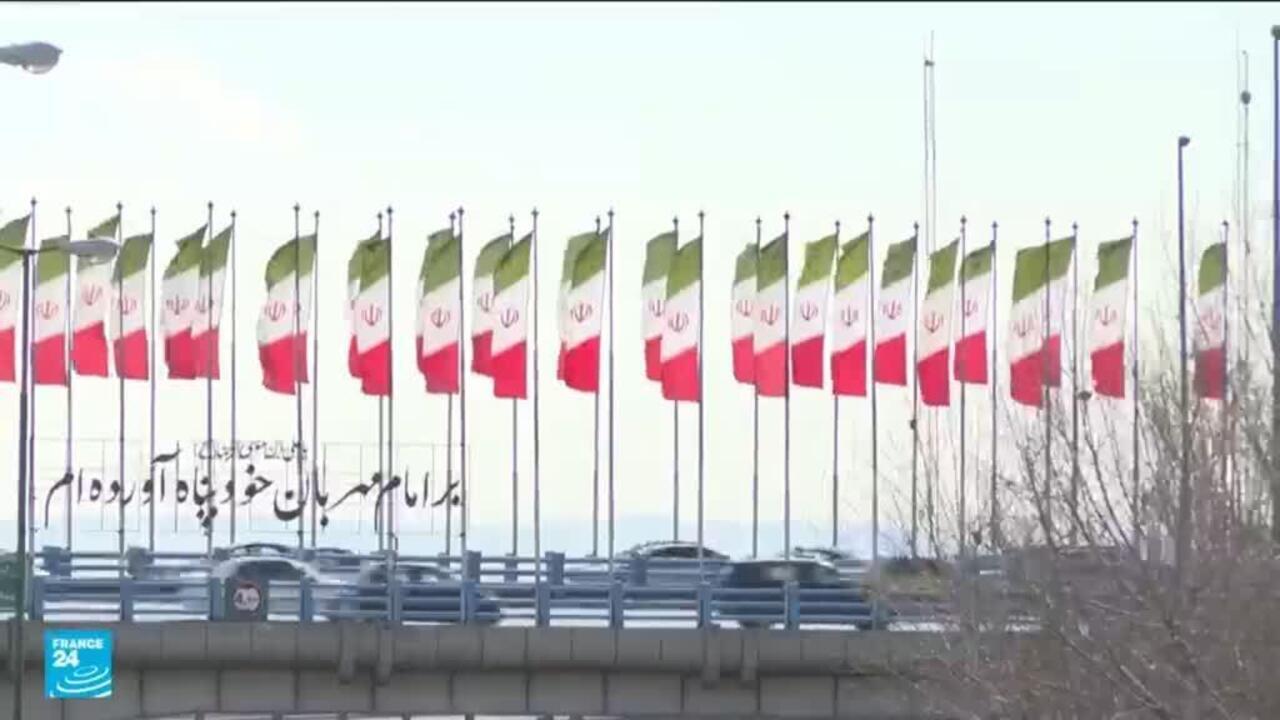 احتجاجات في طهران والرئيس يدعو للإستماع إلى "المطالب المشروعة"