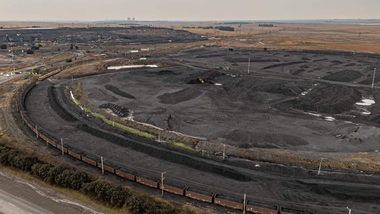 استهلاك الفحم عالميا سيسجّل مستوى قياسيا في 2025 قبل التراجع