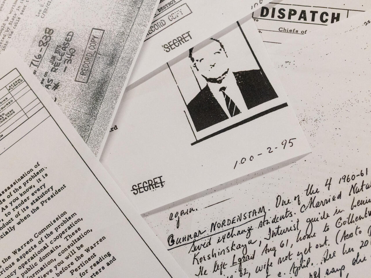 Qué contienen los documentos desclasificados relacionados con el asesinato  de John F. Kennedy?