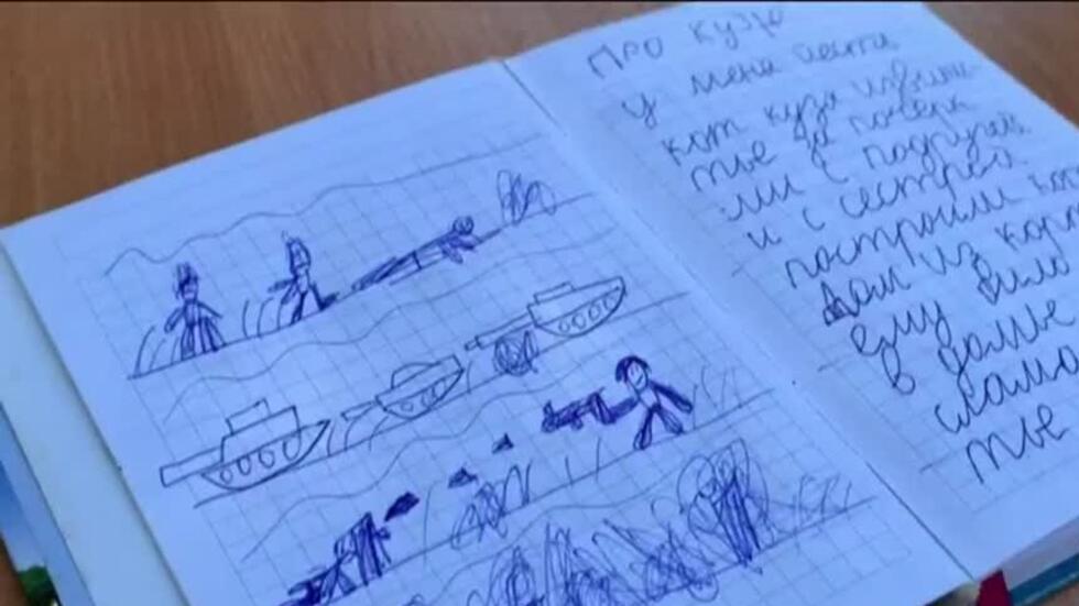 Interrogatoires, fouilles à nu, brimades... Le calvaire des "camps de