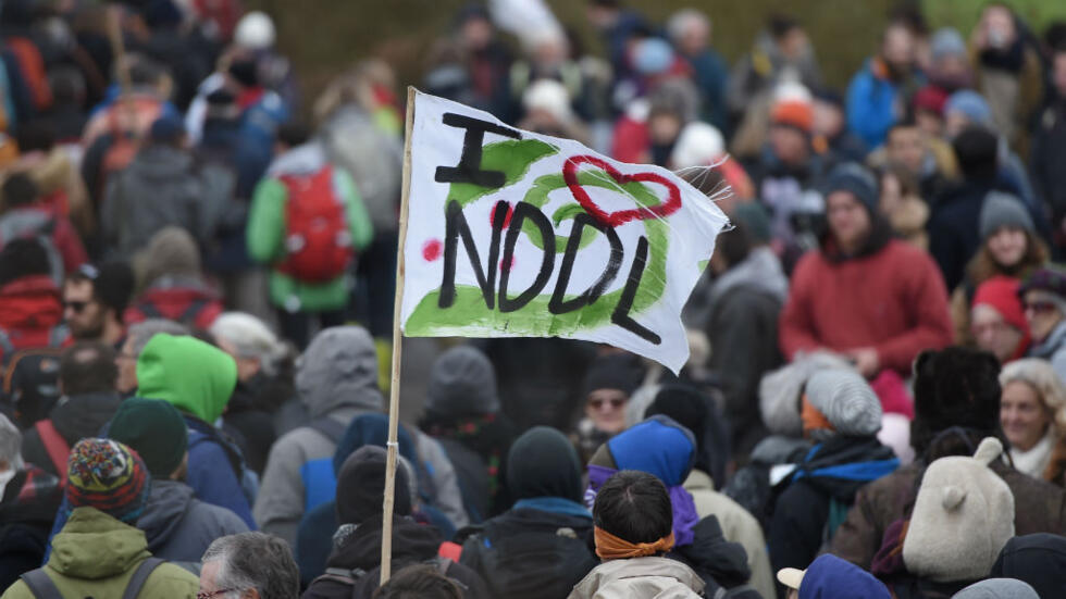 NotreDamedesLandes scènes de liesse dans la ZAD pour fêter l