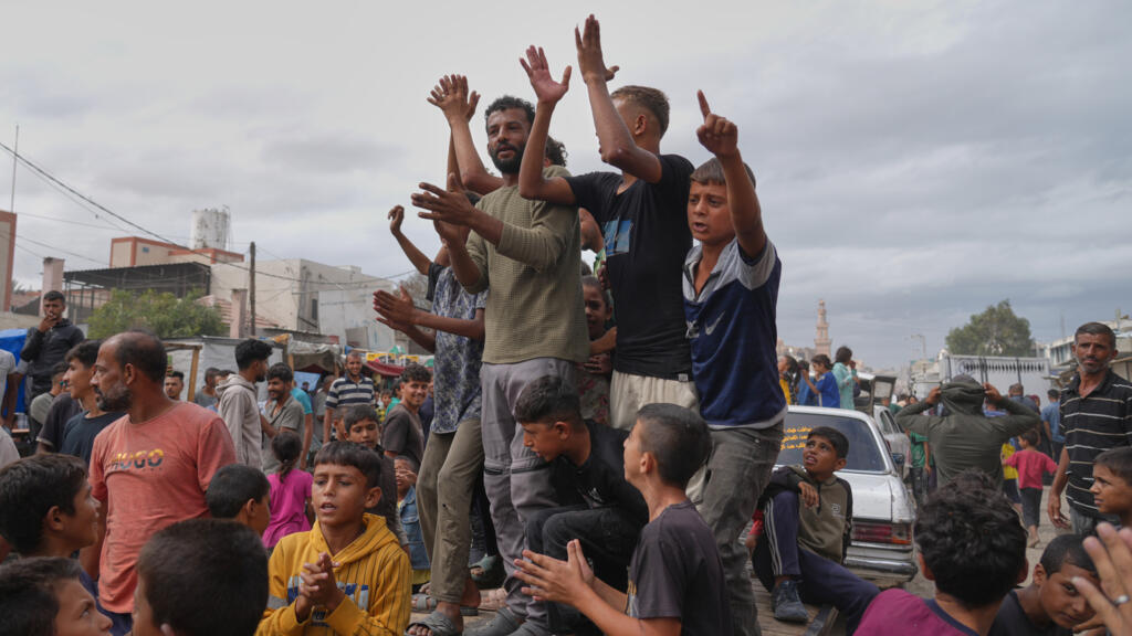 مباشر: عودة أكثر من نصف مليون فلسطيني إلى شمال غزة منذ وقف إطلاق النار