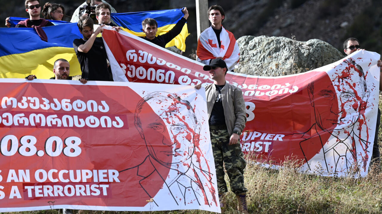 Protest in as migration from Russia doubles since draft