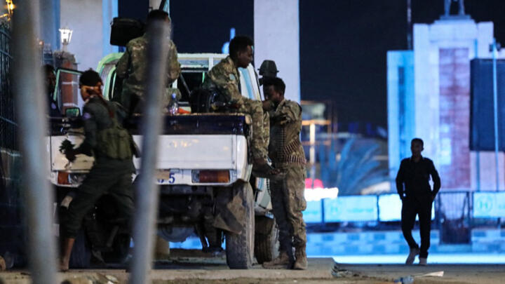 Security forces patrol near the Hayat Hotel after an attack by Al-Shabaab fighters in Mogadishu on August 20, 2022.