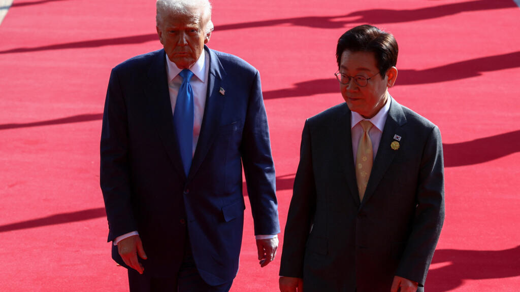 Trump arrives in South Korea ahead of highly anticipated meeting with China's Xi Jinping