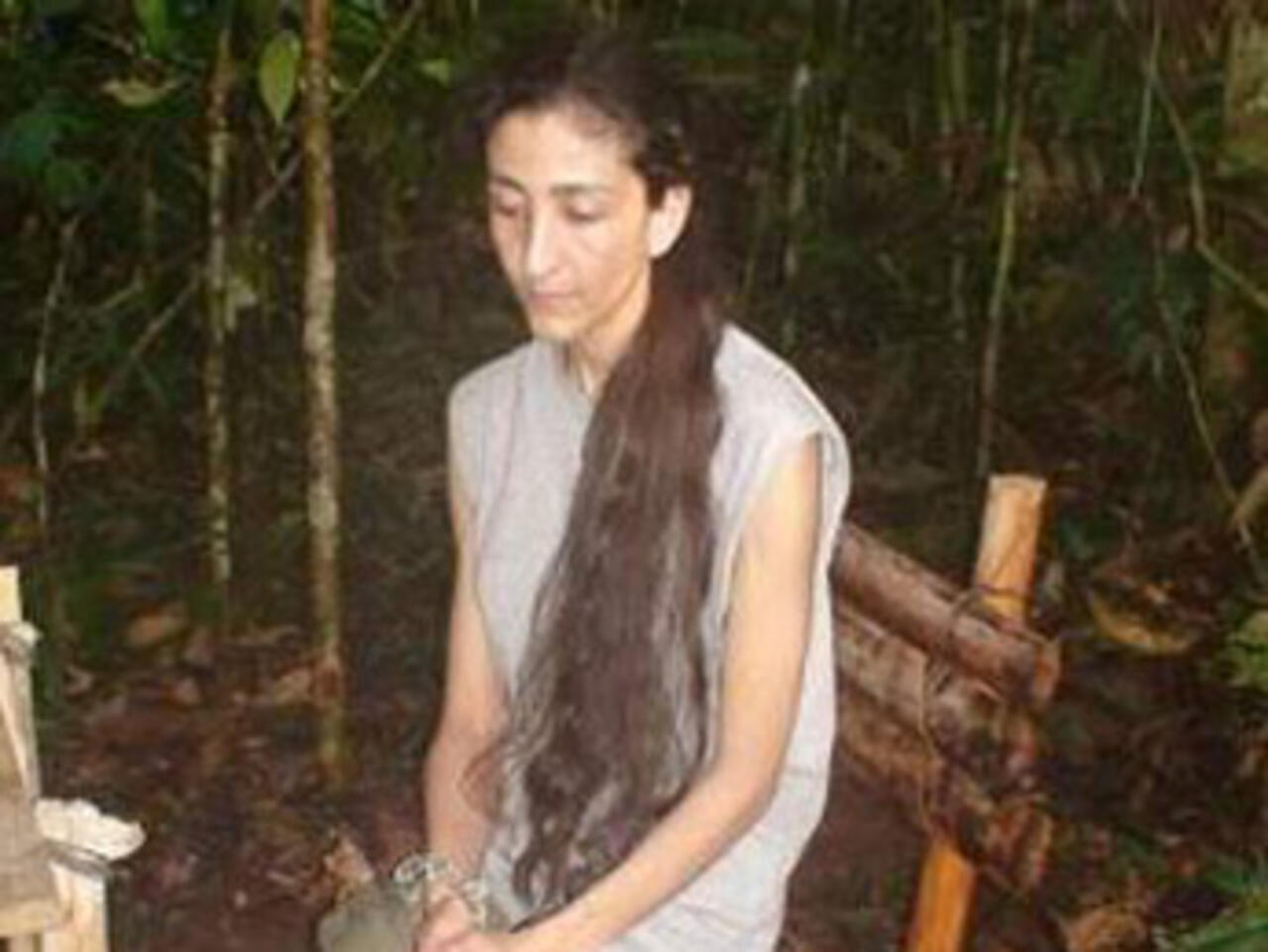 Video footage shows Ingrid Betancourt alive