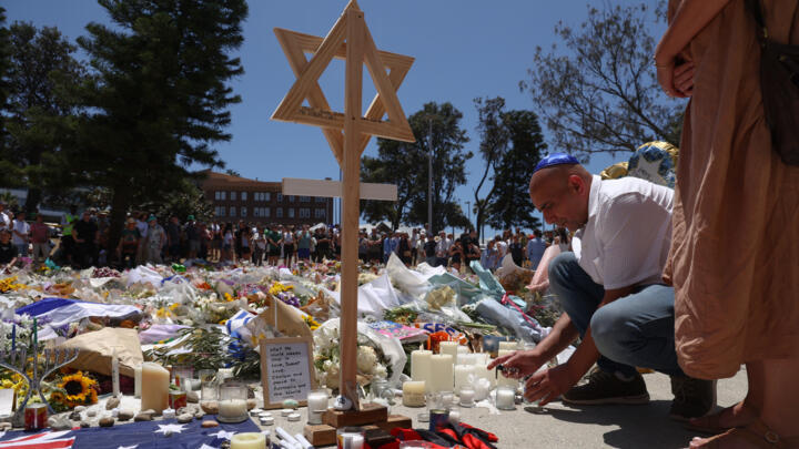 Jewish Australians say they feel angry and frustrated at perceived government foot-dragging in confronting antisemitism.