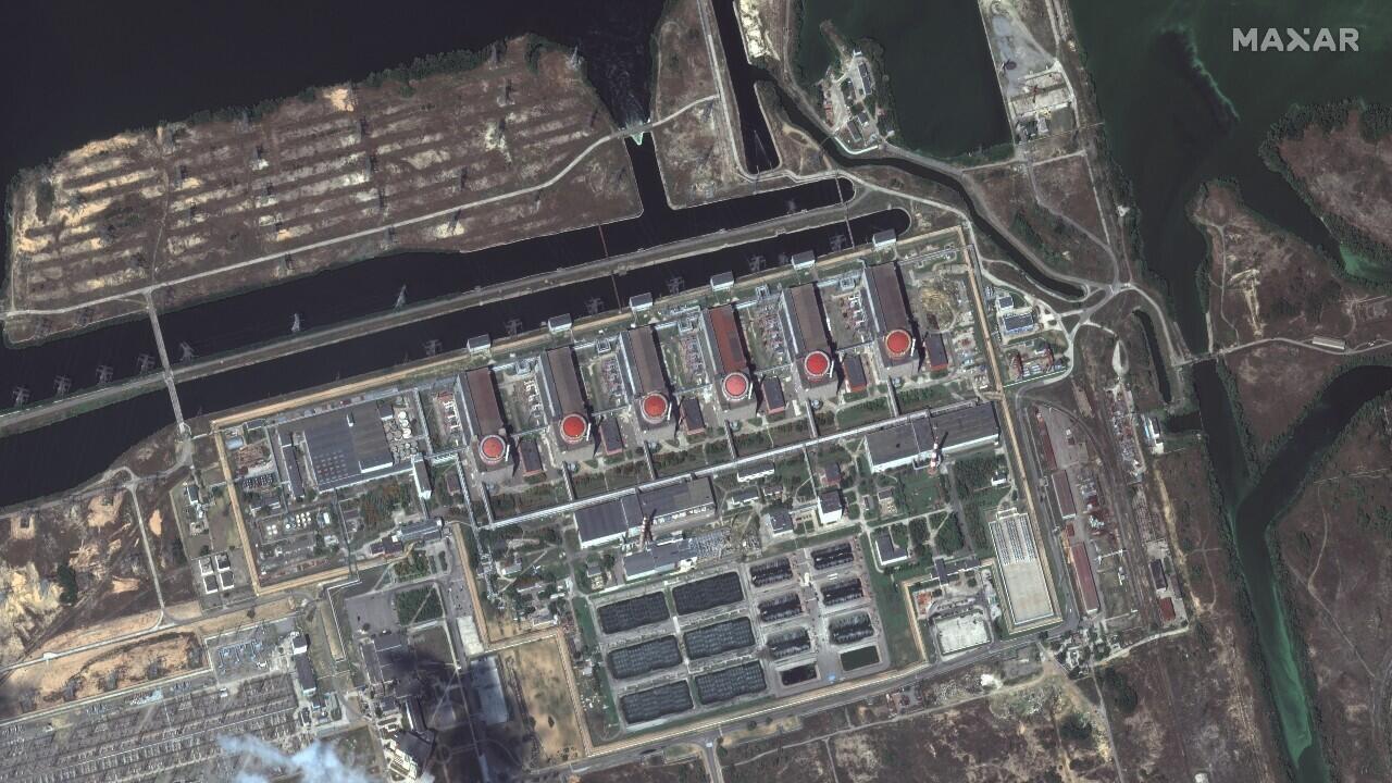 Foto de satélite de la central nuclear de Zaporizhia, en la zona de Enerhodar, controlada por Rusia, en el este de Ucrania, distribuida por Maxar Technologies y publicada el 19 de agosto de 2022.