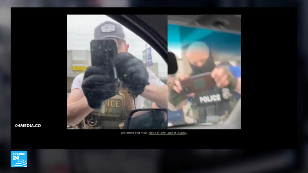 لماذا يستخدم عناصر إدارة الهجرة والجمارك هواتفهم المحمولة لالتقاط صور للمارة في الشارع؟