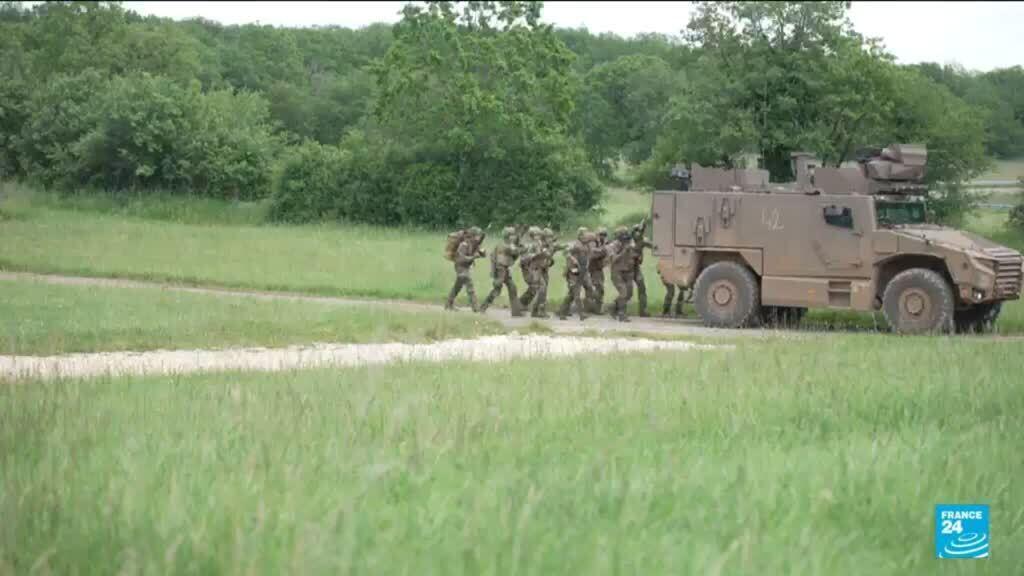 Guerre en Ukraine : l'aide militaire en baisse en 2025