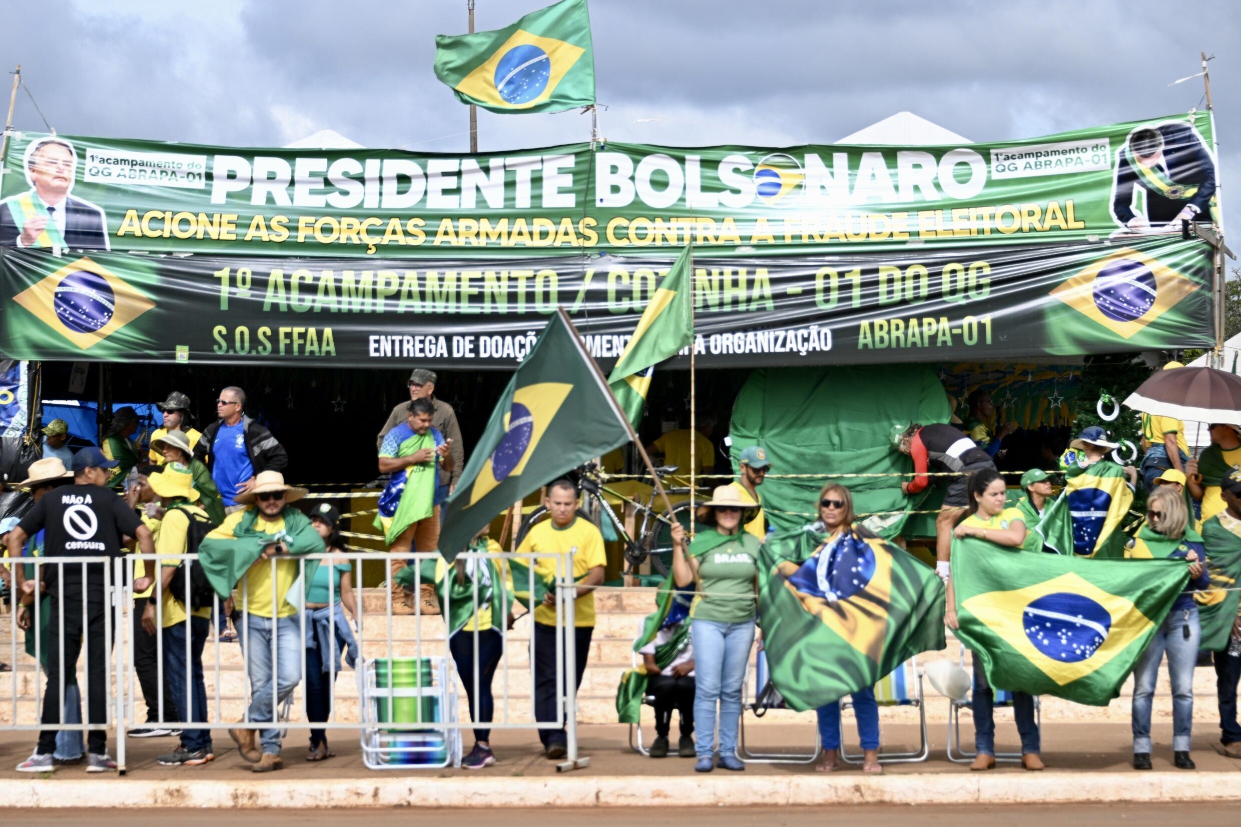Luiz Inacio Lula da Silva prend les devants dans un pays où 58 millions de personnes n'ont pas voté - Les partisans du président brésilien sortant Jair Bolsonaro ont manifesté contre les résultats de l'élection présidentielle.
