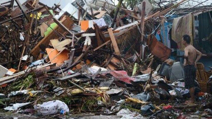 Philippines typhoon death toll tops 5,200, govt says