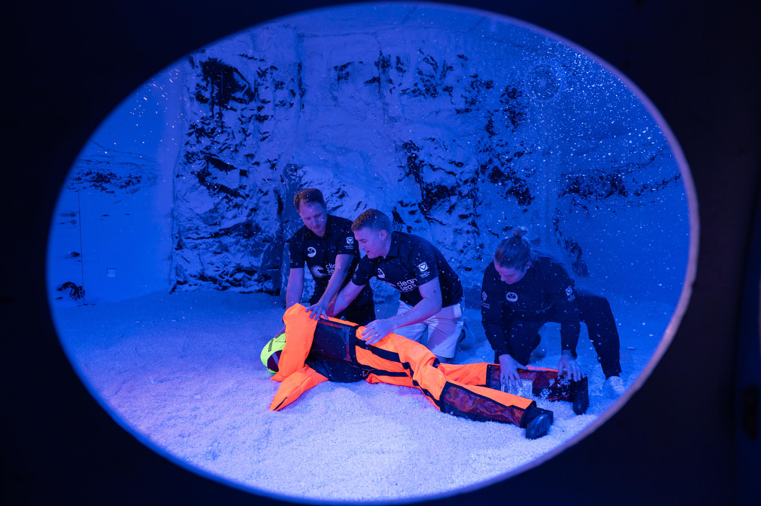 Dubai rowers to brave Arctic to highlight plastics pollution