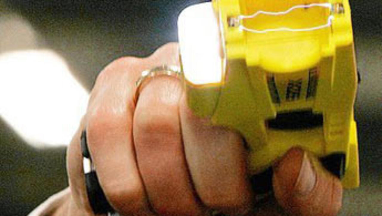 Taser lance une nouvelle version de son pistolet électrique