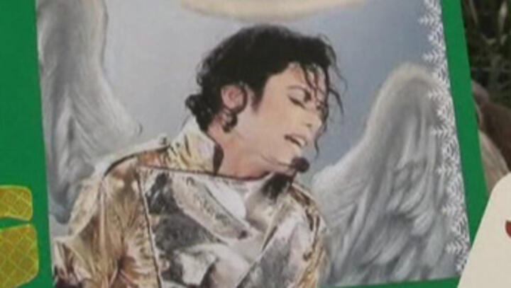 Fans mark first anniversary of Michael Jackson's death