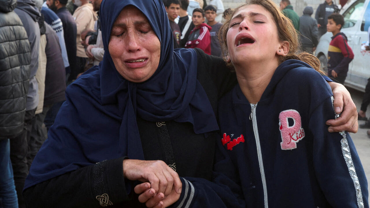 13 قتيلا في غزة بينهم خمسة أطفال جراء ضربات إسرائيلية