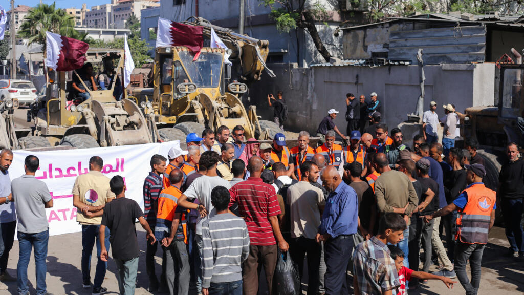 مباشر: إسرائيل تعيد رفات 45 فلسطينيا إلى قطاع غزة وتتهم حماس بتسليم جثمان لا يعود لأحد الرهائن