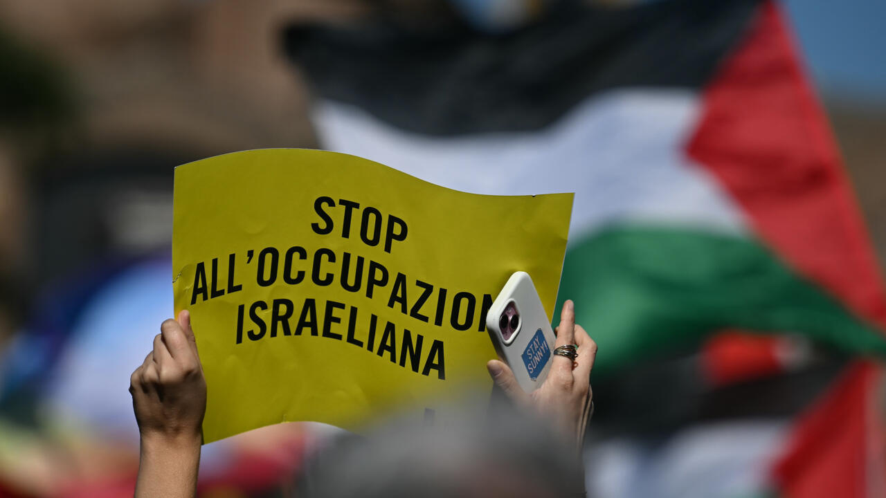 Italie: des centaines de milliers de manifestants dans la rue pour Gaza