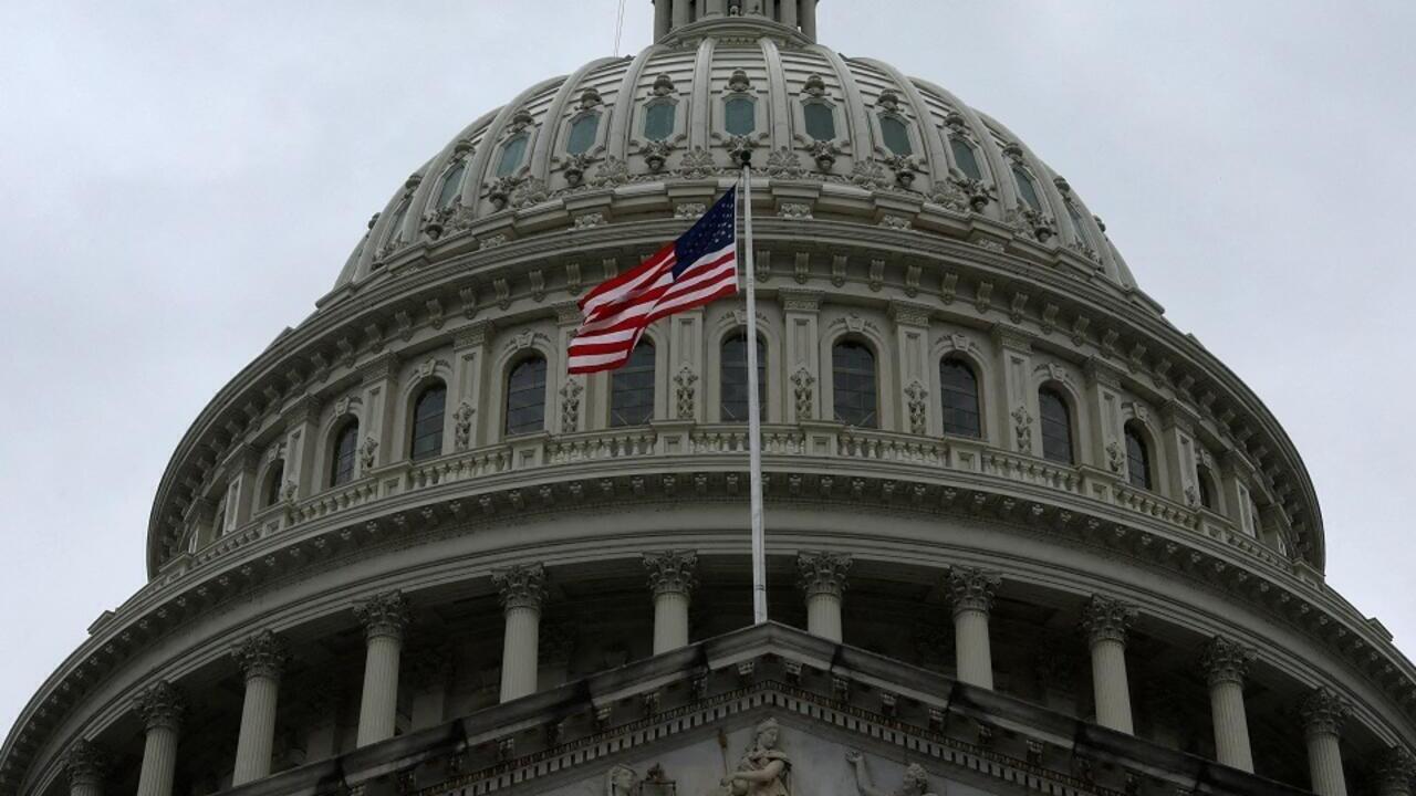 مجلس الشيوخ يصوت لصالح إجراء يحد من سلطات ترامب العسكرية ضد فنزويلا