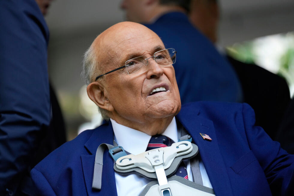 El ex alcalde de Nueva York, Rudy Giuliani, participa en una ceremonia en conmemoración del aniversario de los ataques terroristas del 11 de septiembre en Nueva York, el jueves 11 de septiembre de 2025.