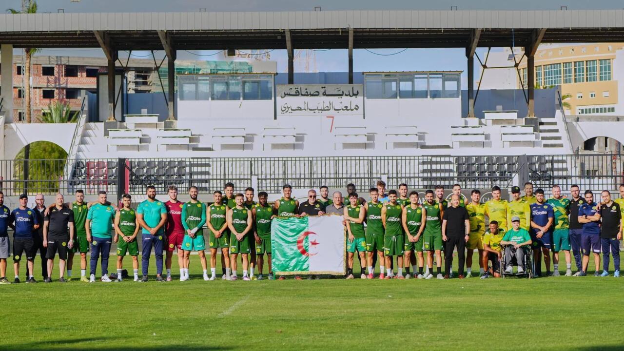 كرة القدم: شبيبة القبائل تعود لمنافسات دوري أبطال أفريقيا بمواجهة قوية أمام الاتحاد المنستيري